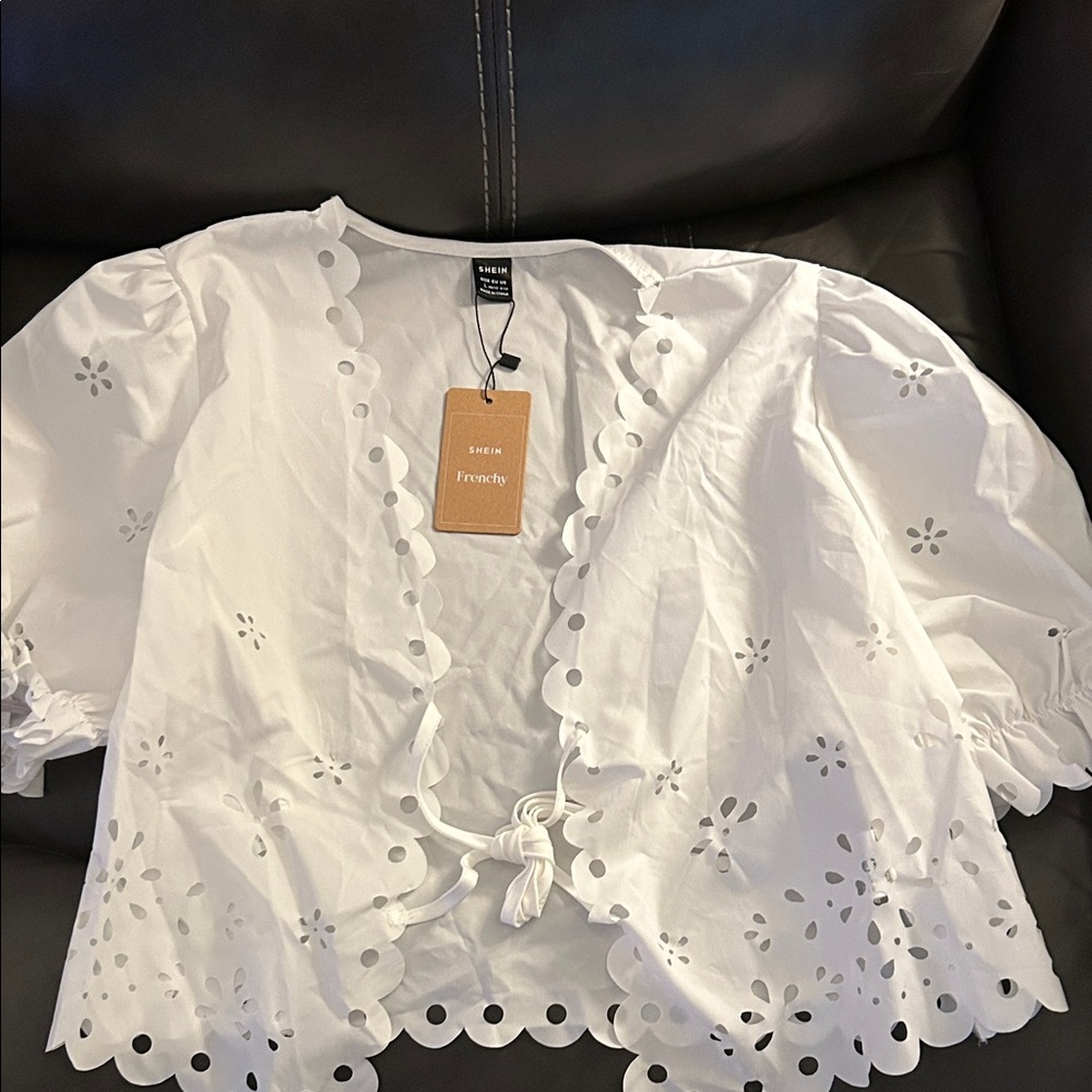 SHEIN White Eyelet Scallop Blouse